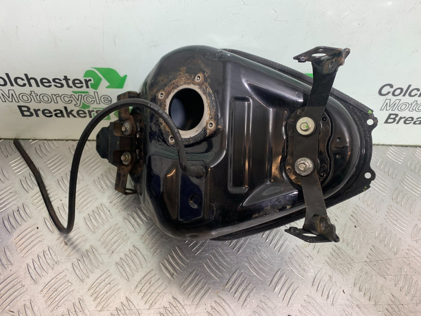 YAMAHA YZF-R125 YZF 125 PETROL TANK  YEAR 2019-2022 (CMB1263)