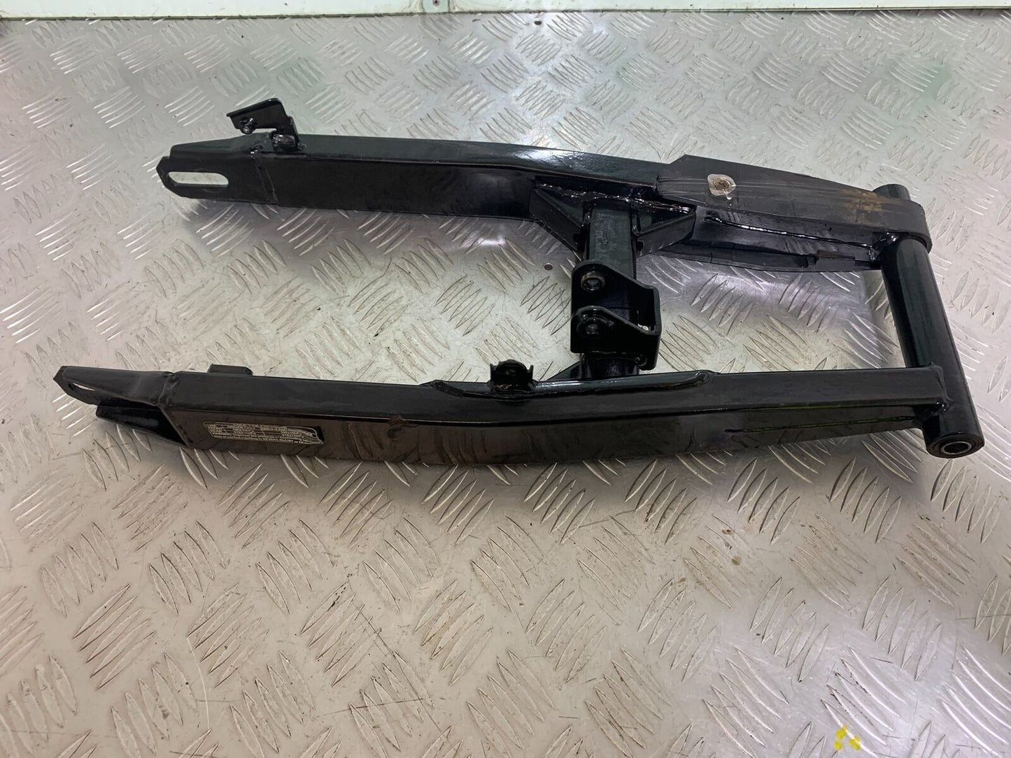 BENELLI BN125 BN 125 SWINGARM  YEAR 2018-2021 (CMB1080)