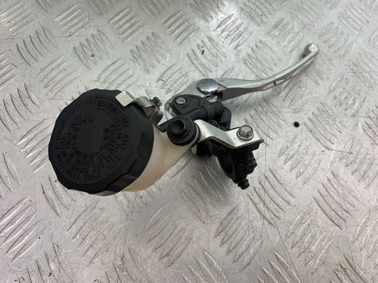 HONDA CBR1000 rr FIREBLADE FRONT MASTER CYLINDER    2012-2016 (CMB1280)