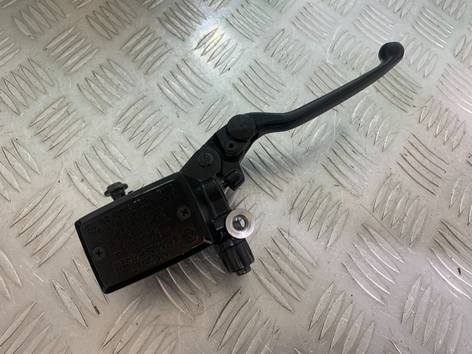 YAMAHA XSR900 XSR 900 FRONT BRAKE MASTER CYLINDER   YEAR 2021-2022 (CMB1073)