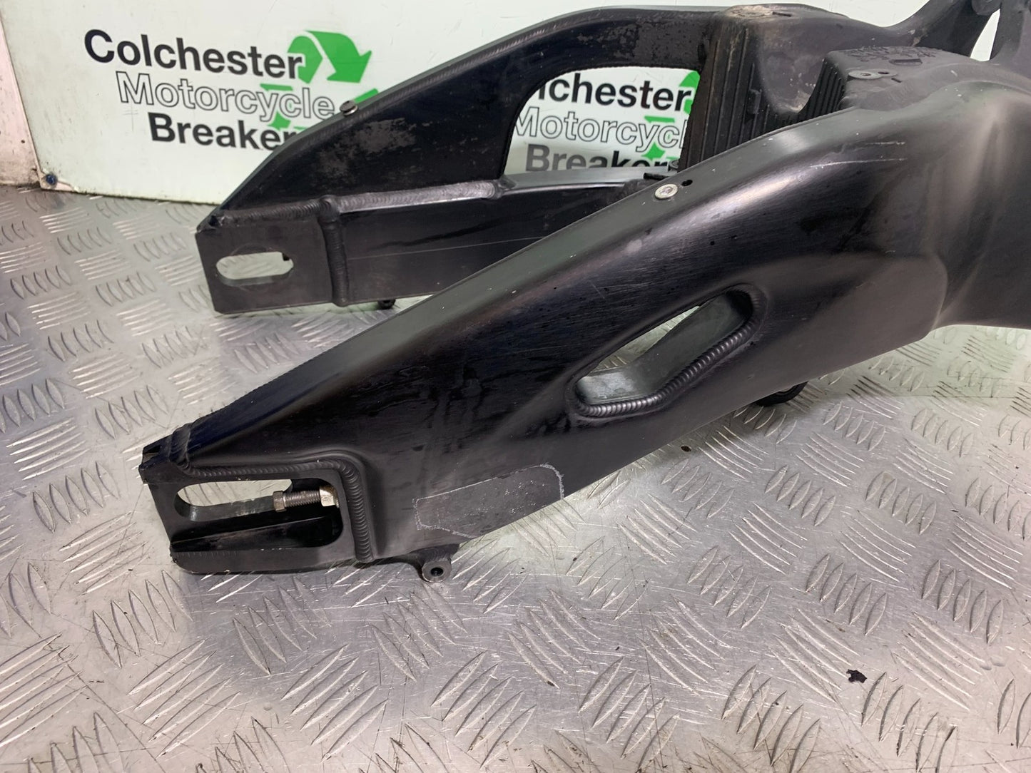 HONDA CBR1000 rr FIREBLADE SWINGARM 2008-2011 (CMB1253)