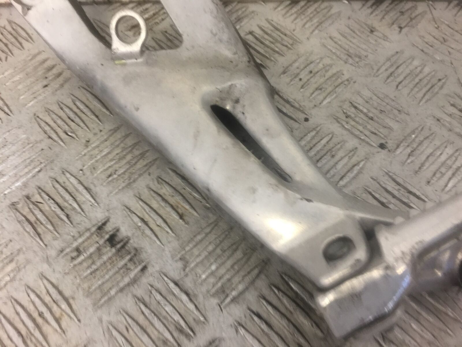 HONDA CBR1100 BLACKBIRD LEFT REAR HANGER AND PEG  YEAR 2002 (STOCK 461)