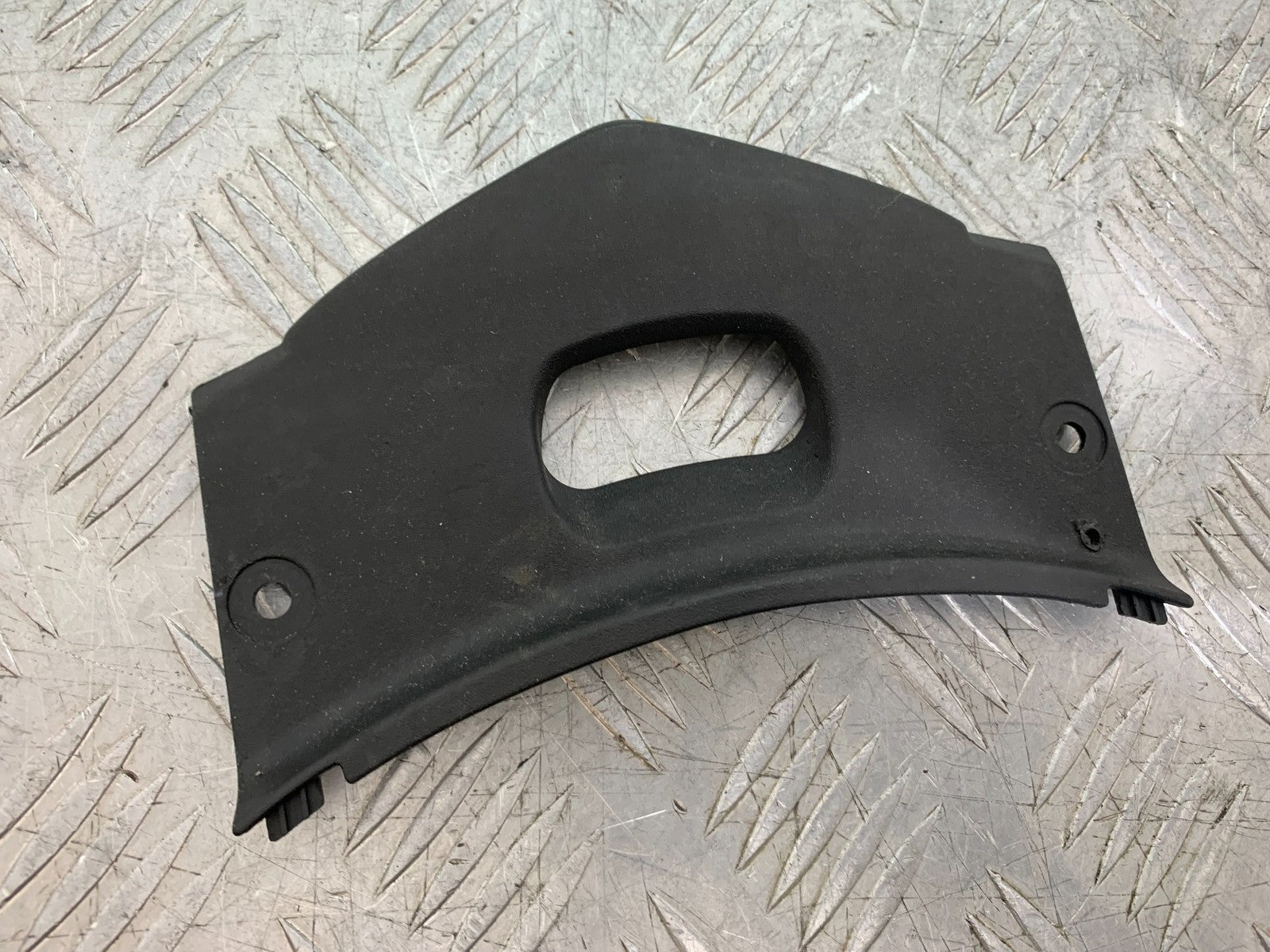 HONDA XL125 VARADERO INFILL PANEL  YEAR 2001-2006  (CMB1304)