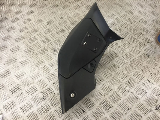 TRIUMPH TROPHY 1215 SE LEFT TOP POCKET AND LID   2012-2017 (STOCK 740)