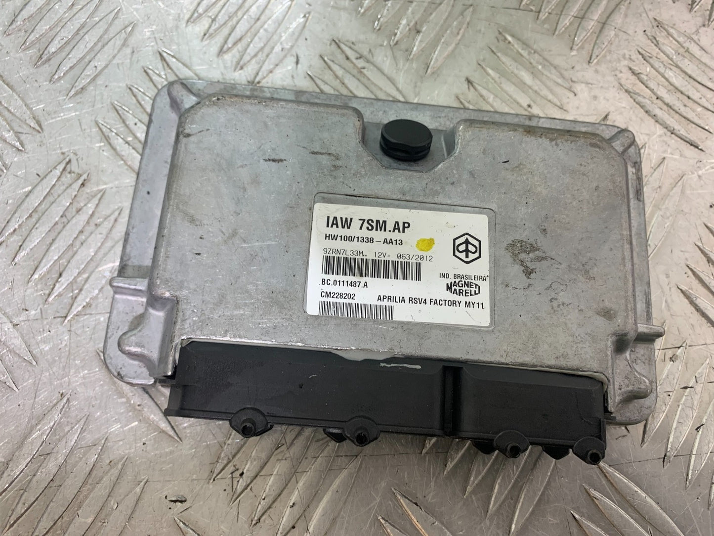 APRILIA RSV4 FACTORY ECU LOCK KEYS   YEAR 2009-2012(CMB1224)