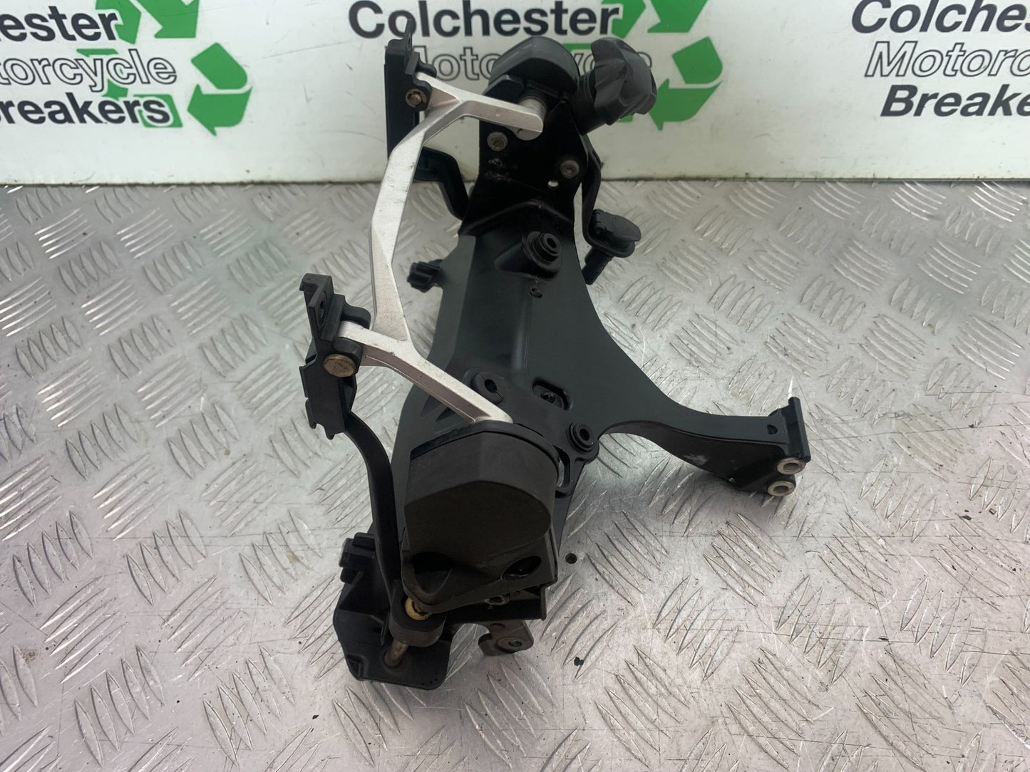 BMW R1200 R 1200 GS FAIRING BRACKET & SCREEN ADJUSTER   YEAR 2013-2016 (CMB1257)