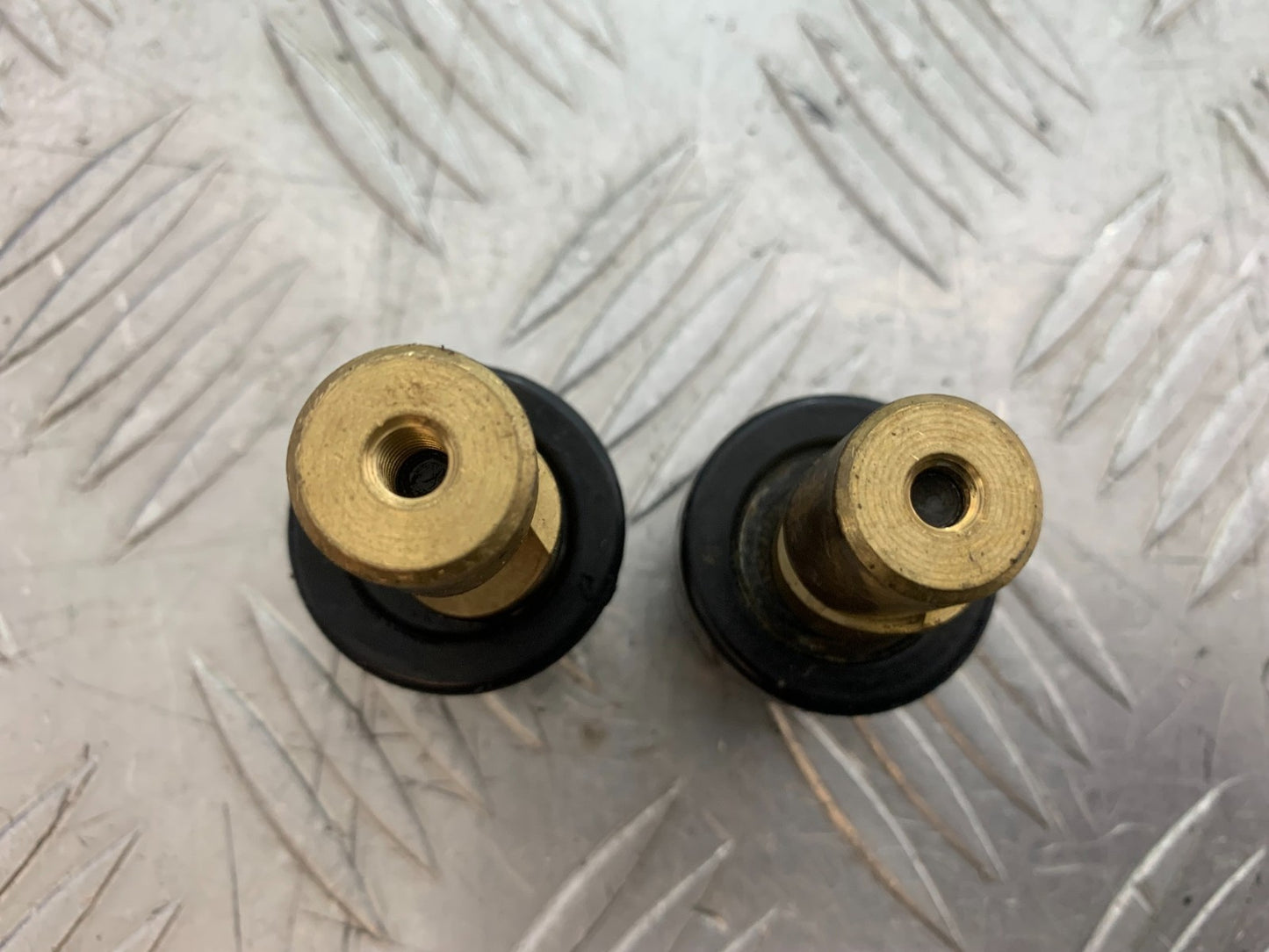 DUCATI 937 MONSTER BAR END WEIGHTS  YEAR 2021-2024 (CMB1270)