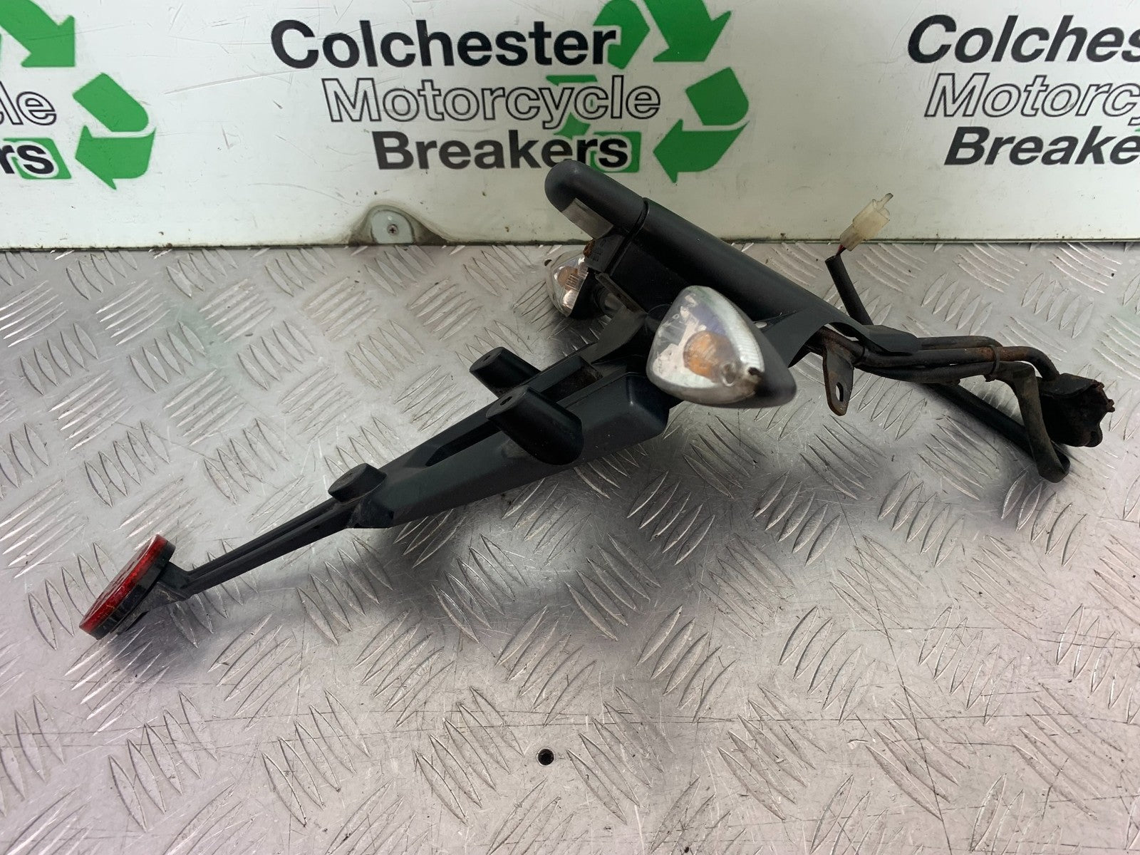 APRILIA SL750 SL 750 SHIVER REAR MUDGUARD AND INDCATORS YEAR 2008-2016 (CMB1242)