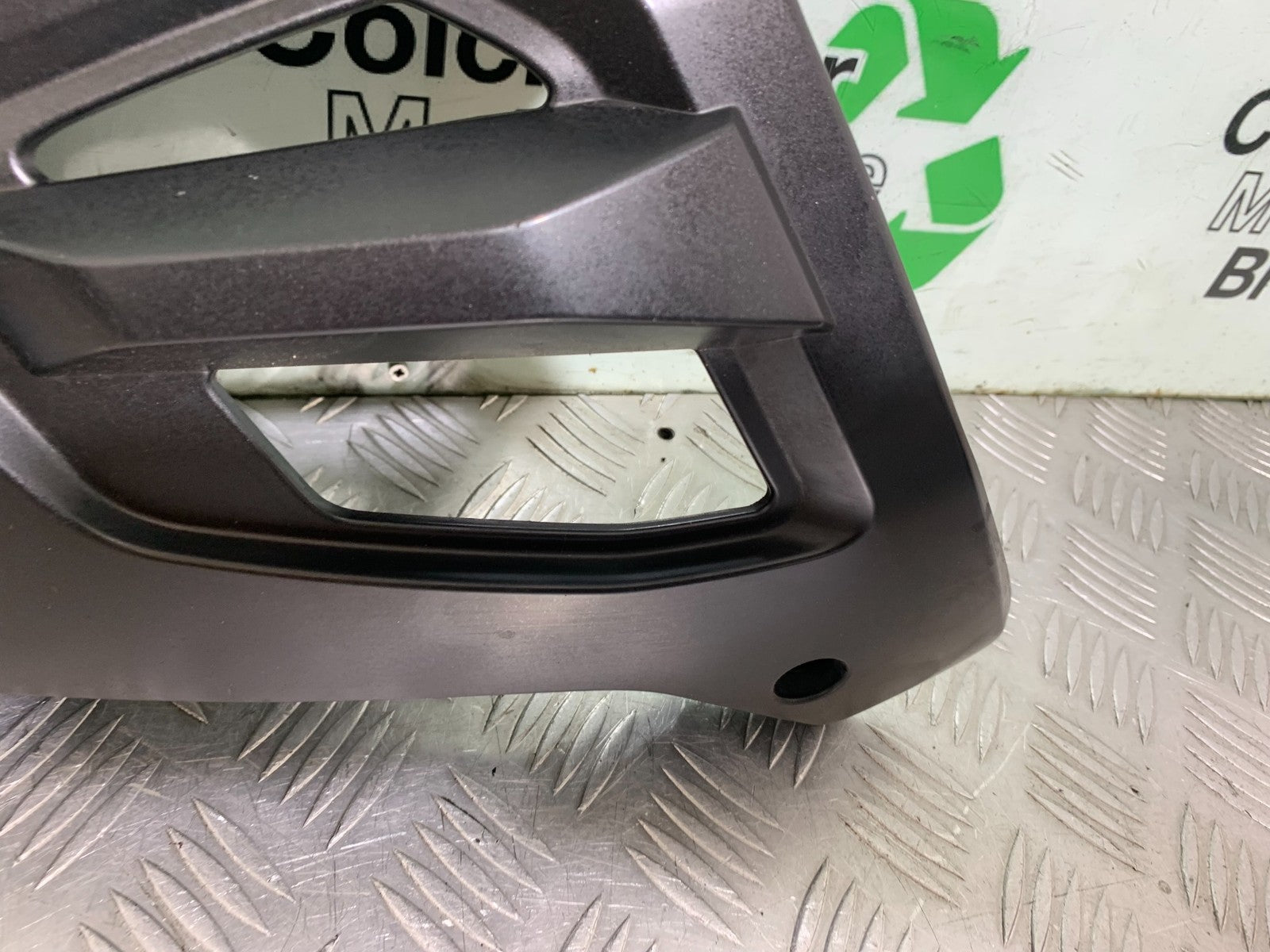SUZUKI DL1000 V-STROM LEFT SIDE FAIRING YEAR 2014-2019 (CMB1325)