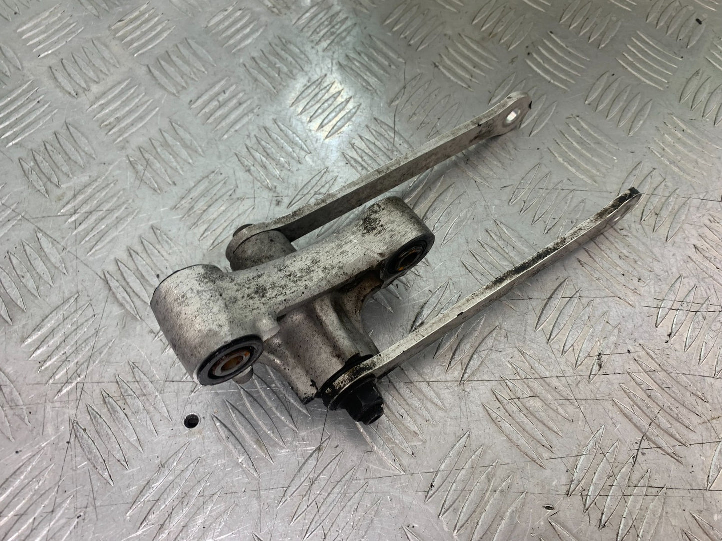 KAWASAKI ZX10R ZX10 R REAR SHOCK LINKAGE   2008-2010 (CMB1206)