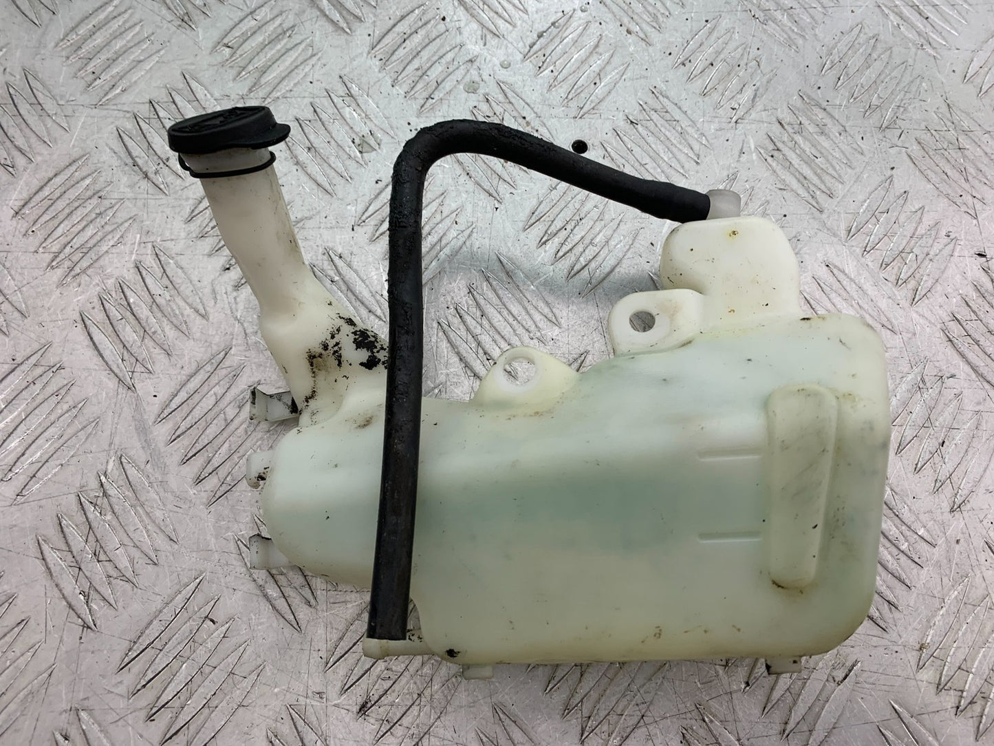 TRIUMPH 675 STREET TRIPLE RX COOLANT BOTTLE  2015- 2017 (CMB1299)