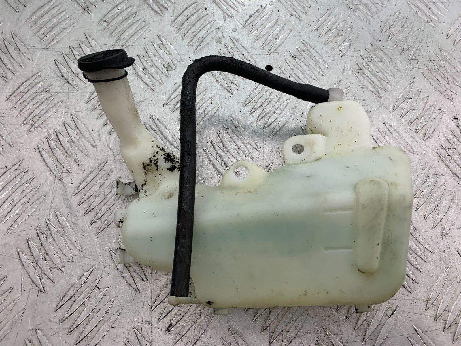 TRIUMPH 675 STREET TRIPLE RX COOLANT BOTTLE  2015- 2017 (CMB1299)