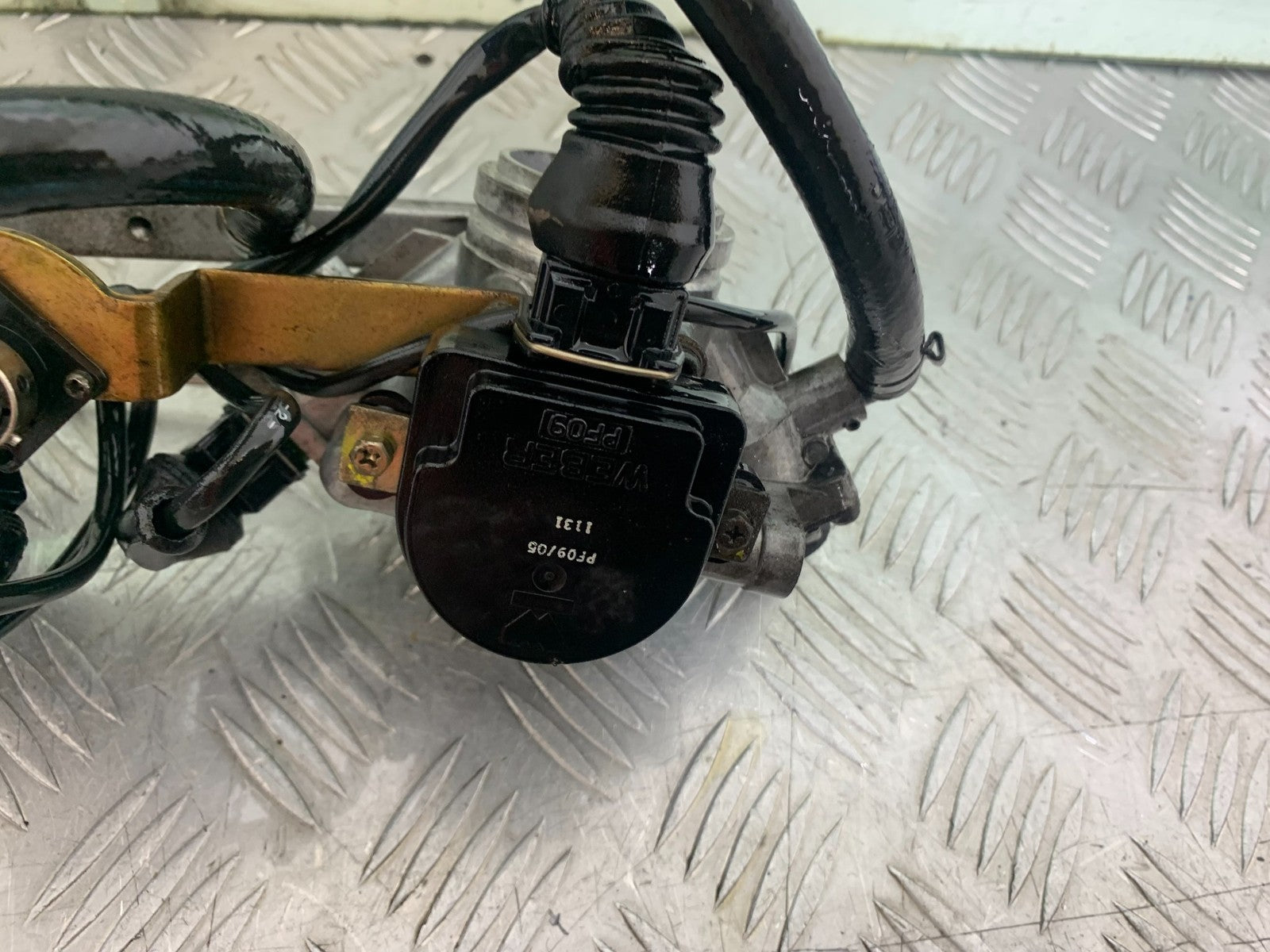 DUCATI 996 SPS 748 916 998 THROTTLE BODIES  1999-2000 (CMB1209)