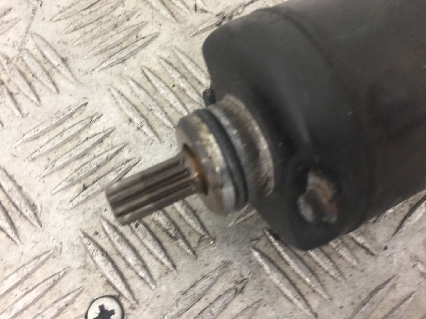 YAMAHA FZS600 FAZER 600 STARTER MOTOR  YEAR 1998  (STOCK NO 335)