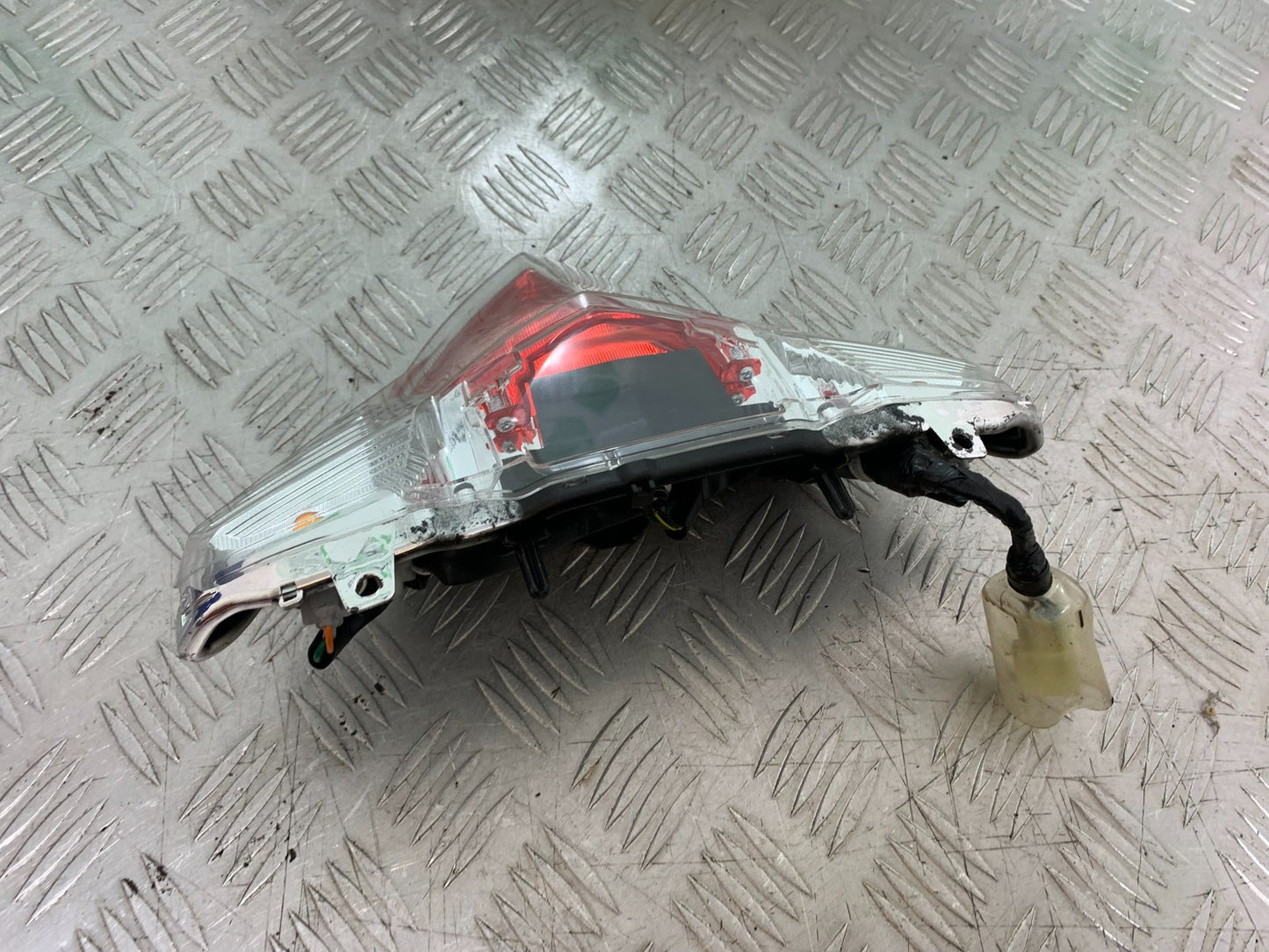 HONDA NSC110 VISION REAR LIGHT  YEAR 2017-2020 (CMB1249)