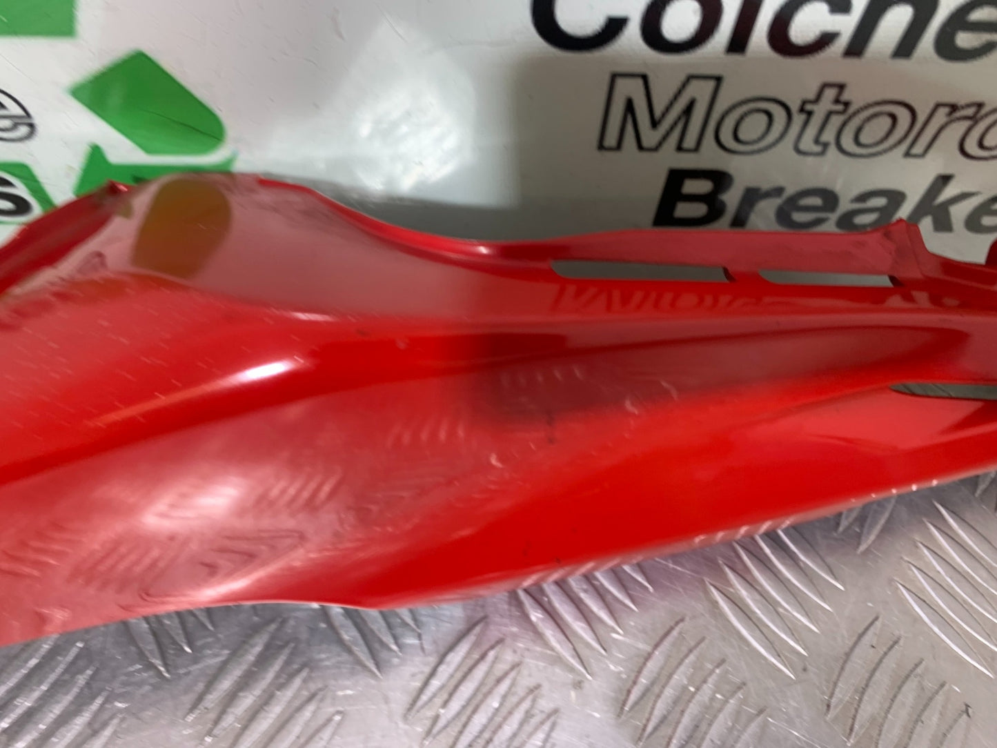 HONDA CBR500R CBR 500 R LEFT SEAT PANEL  YEAR 2012-16 (CMB1151)