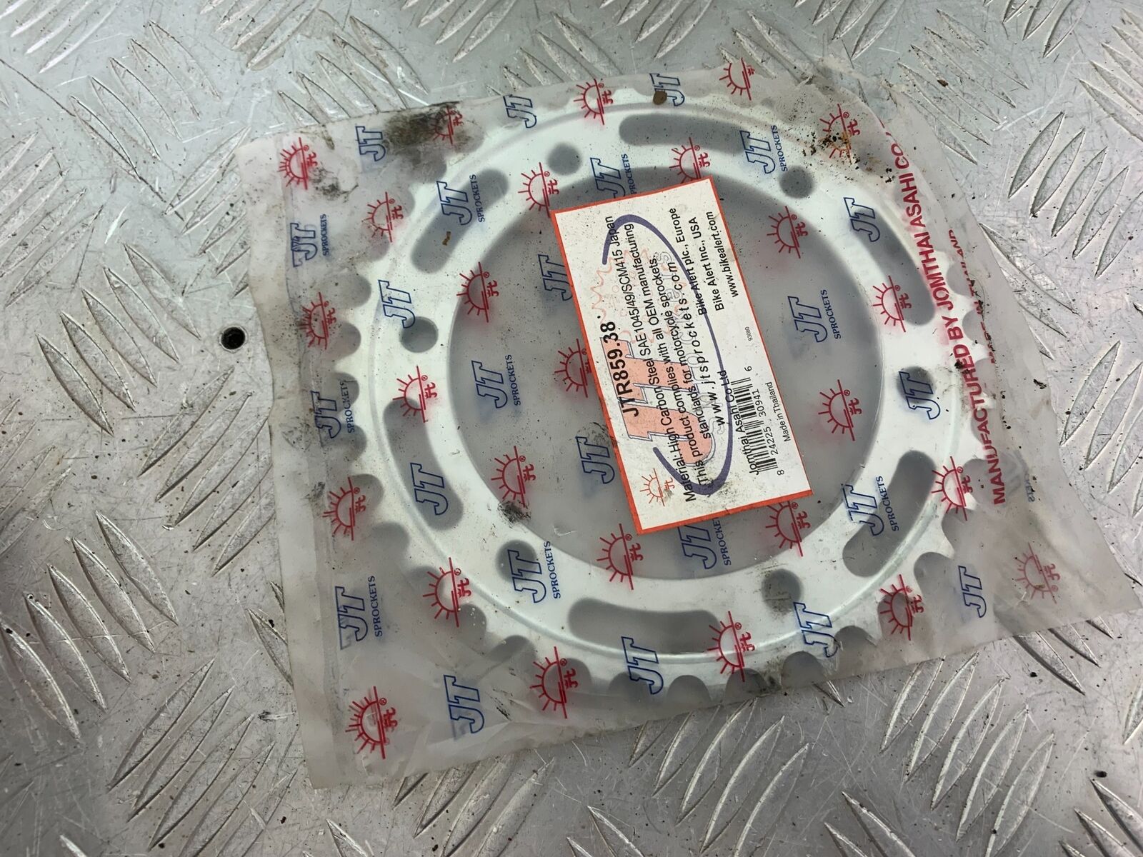YAMAHA FJ1100 FJ 1100 REAR SPROCKET  (NEW) YEAR 1984-85 (CMB1101)