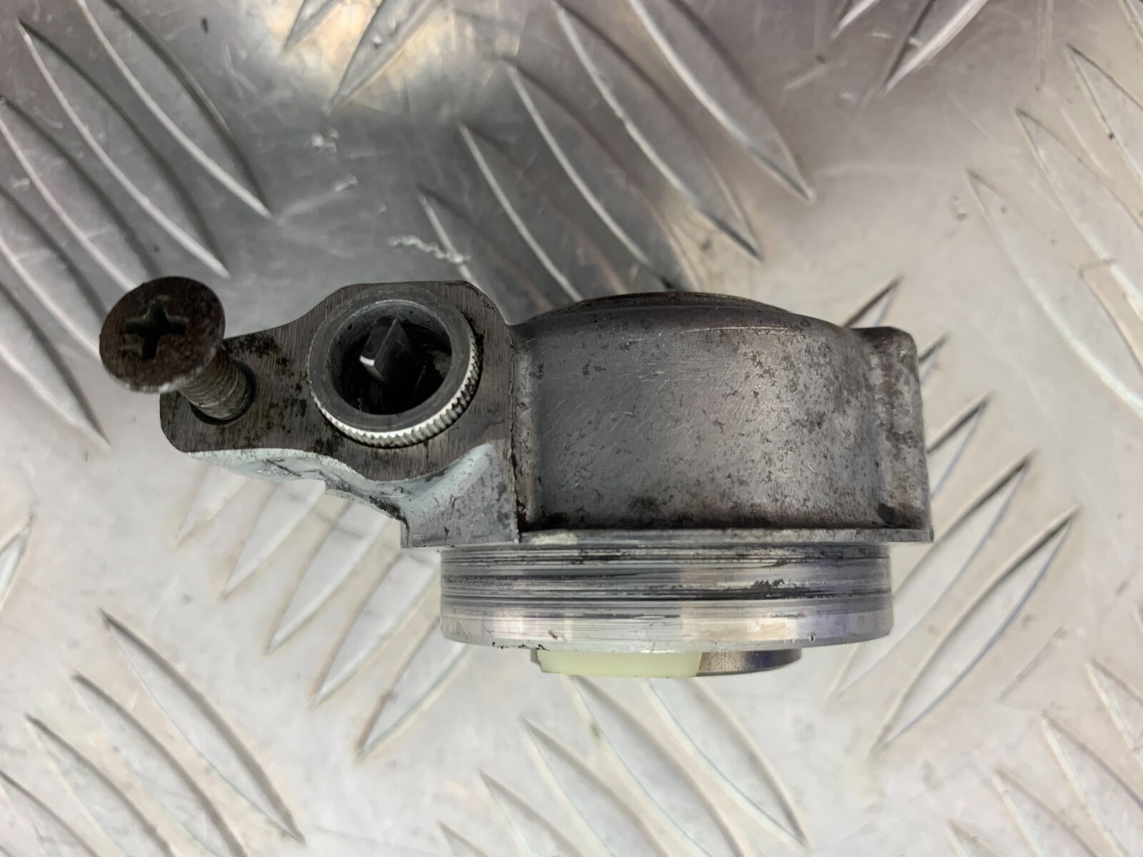HONDA NTV 650 REVERE SPEEDO DRIVE YEAR 1988-1996  (CMB1025))