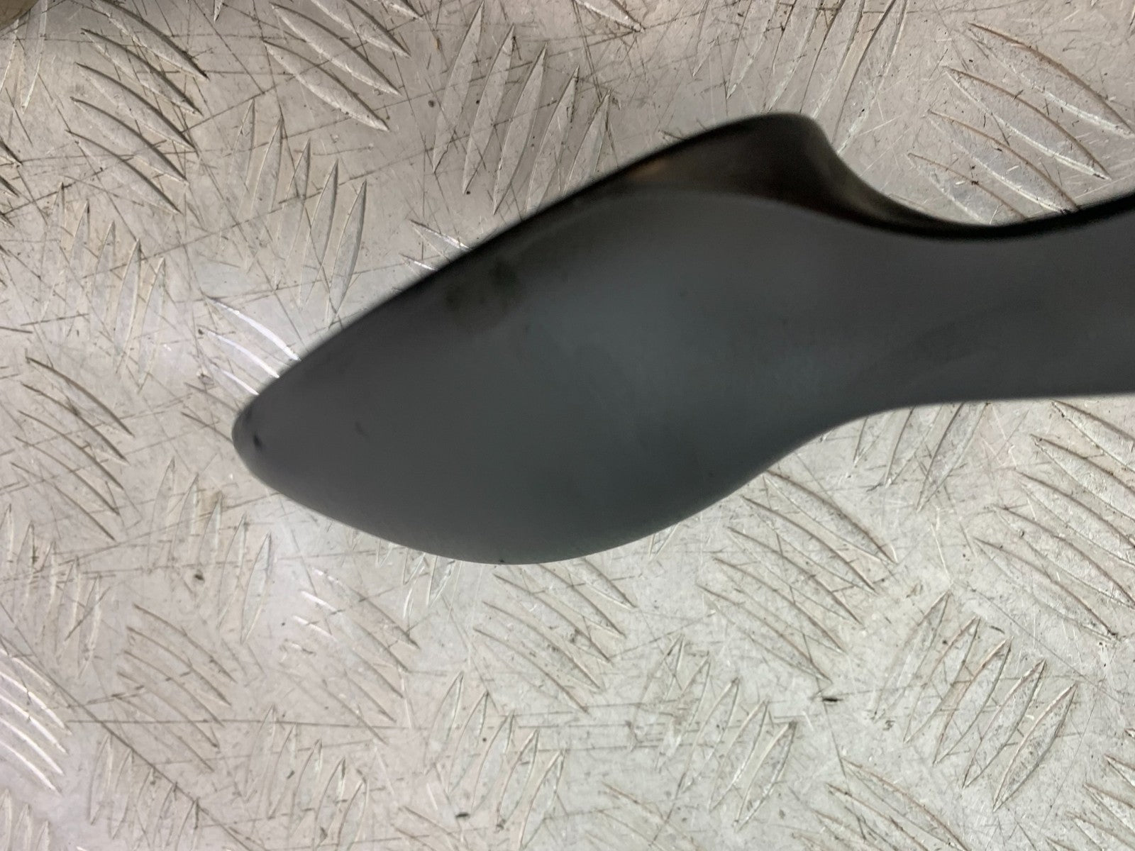 TRIUMPH 955I SPRINT RS RIGHT MIRROR  YEAR 1999-03 (CMB1313)