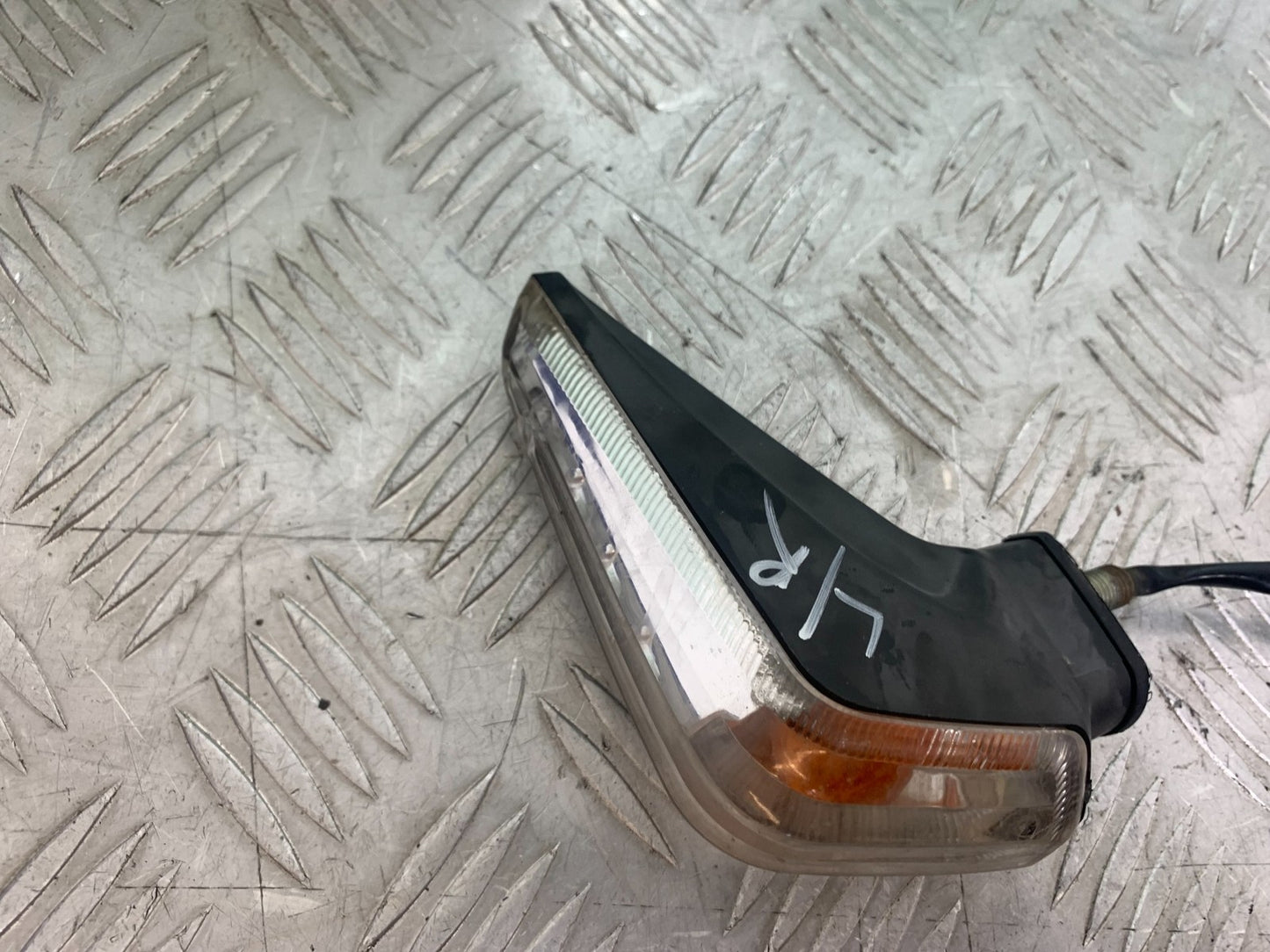SUZUKI GSR600 GSR 600 LEFT REAR INDICATOR  2006-2010 (CMB1177)