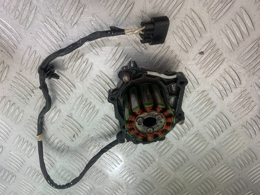 YAMAHA YZF R1 4C8 GENERATOR (GENUINE YAMAHA )  YEAR 2007-2008 (CMB1237)