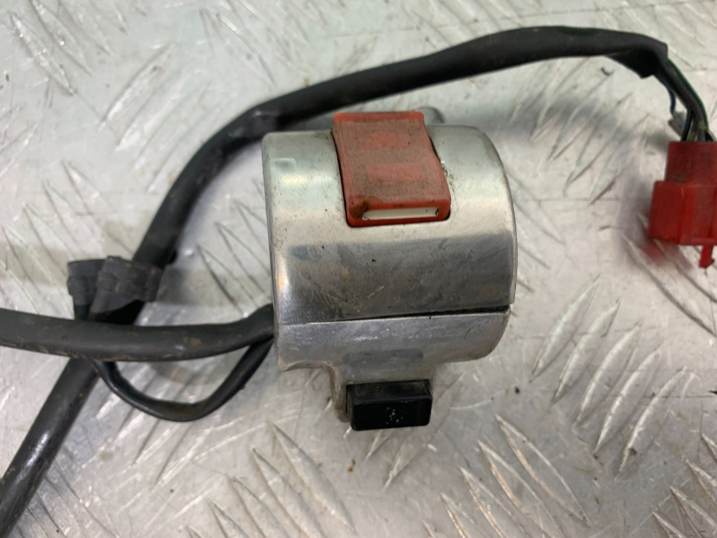 HONDA VT750 SHADOW RIGHT SWITCH GEAR  YEAR 2003-2004 (CMB1265)