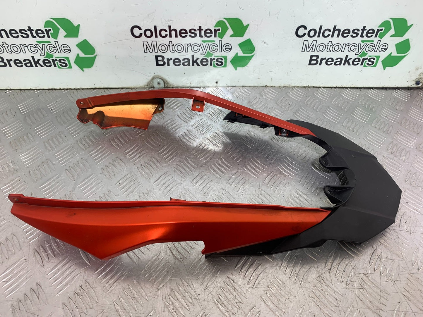 KAWASAKI 650 VERSYS TAIL PIECE SEAT UNIT YEAR 2015-2018 (CMB1288)