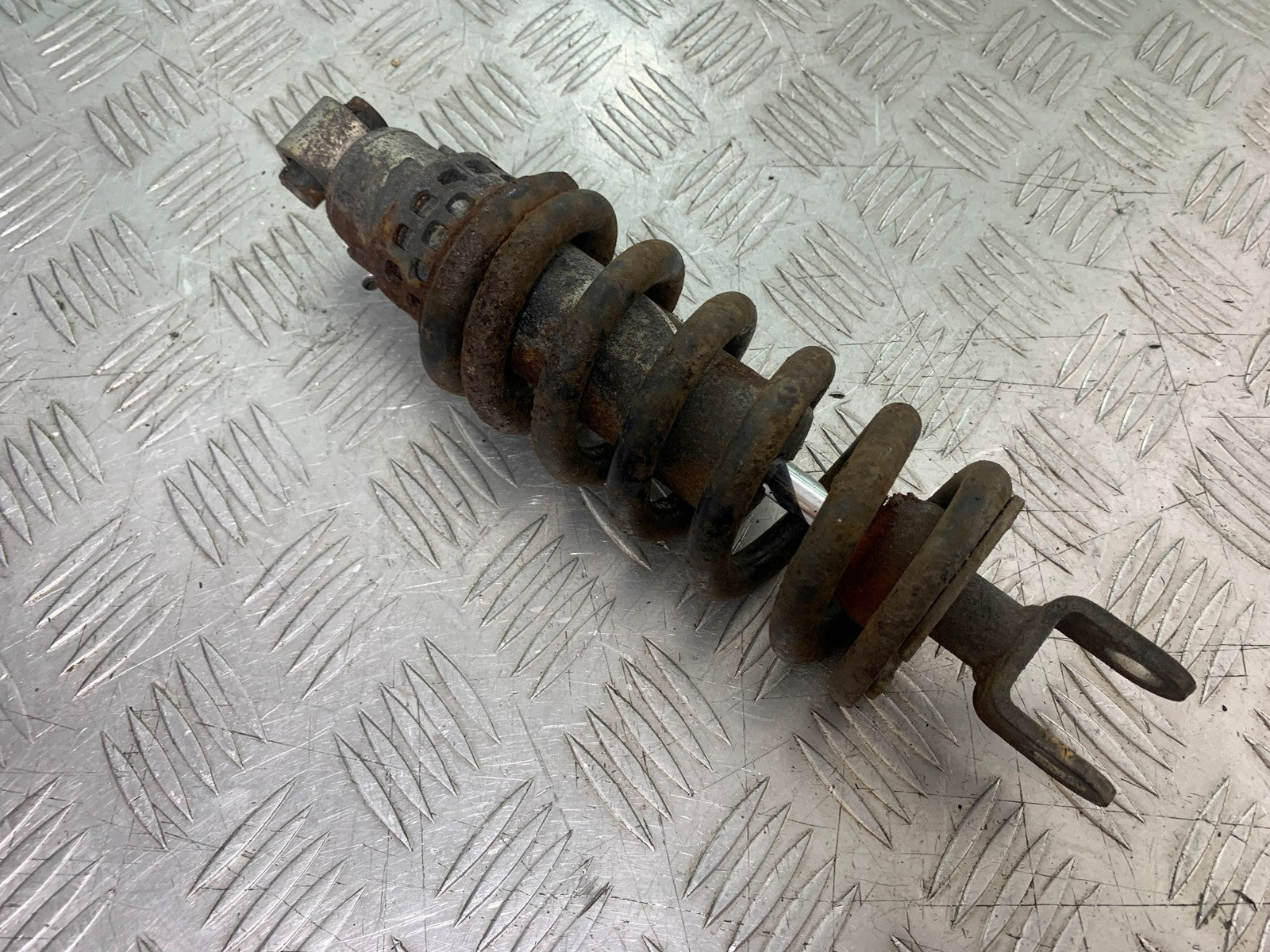 YAMAHA XVS 1300 MIDNIGHT STAR REAR SHOCK  YEAR 2007-16 (CMB1200)