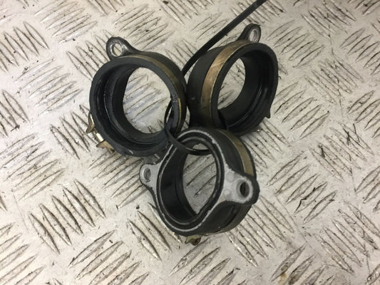 TRIUMPH 1050 SPRINT CARB RUBBERS YEAR 2010 (STOCK 676)