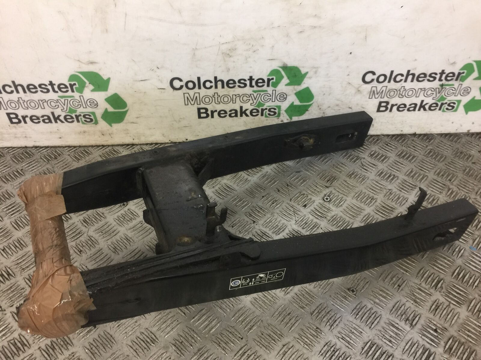 HONDA NC750 NC 750 SA-H SWINGARM  2014-2018 (STOCK 608)
