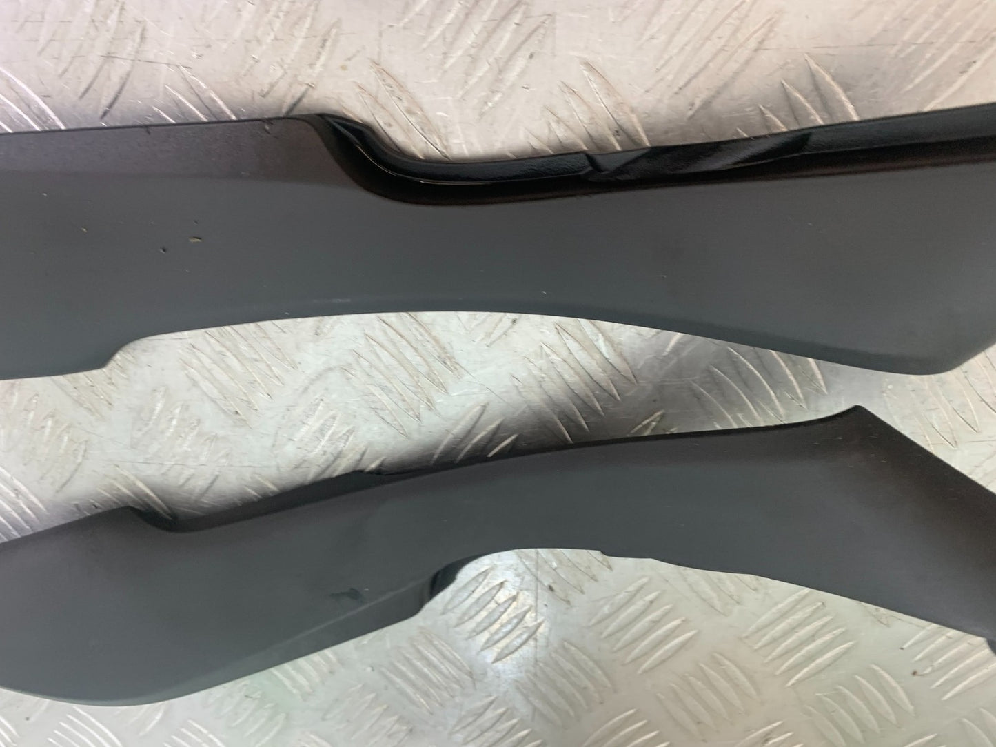 KAWASAKI 650 VERSYS LEFT & RIGHT SIDE INFILLS   YEAR 2015-2018 (CMB1288)