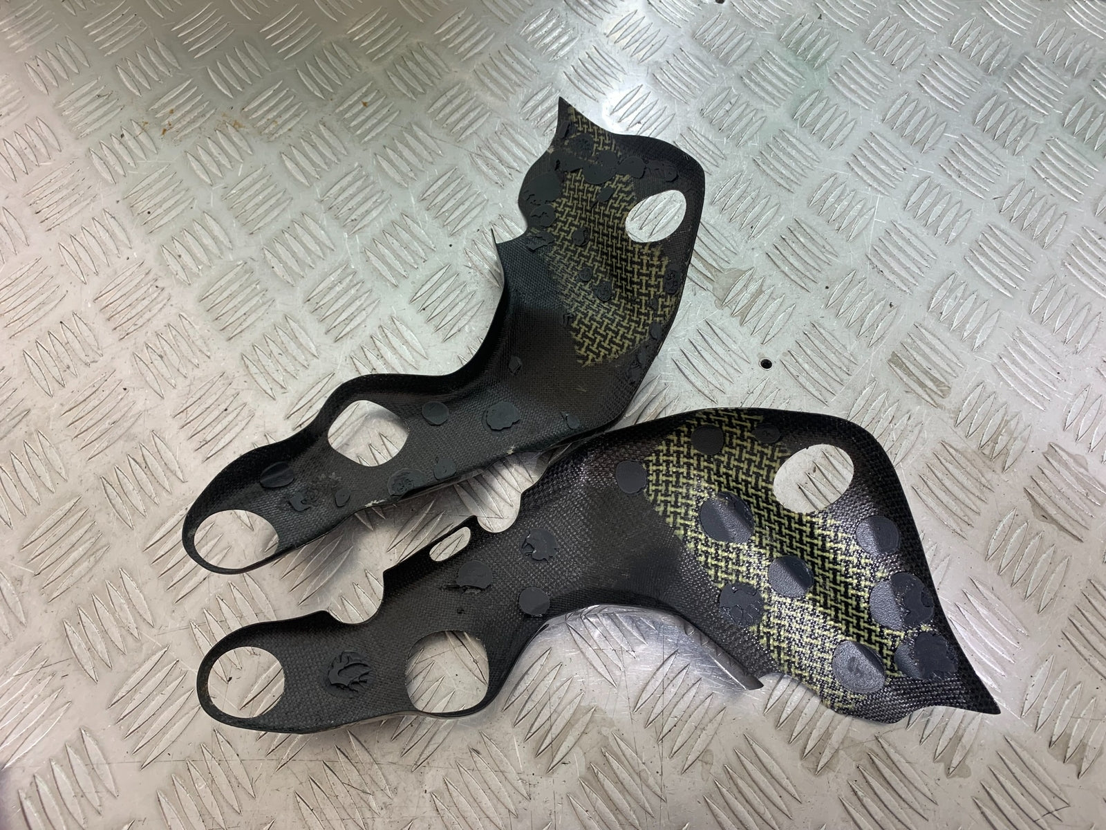 MV AGUSTA 800 F3 CARBON FRAME COVERS   YEAR 2013-2016 (CMB1152)