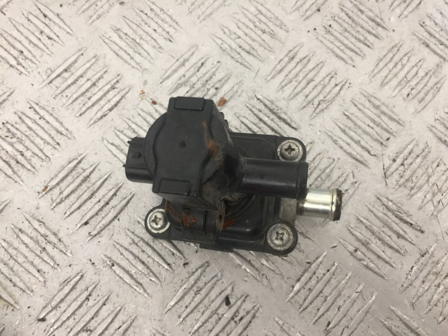 YAMAHA XT660Z TENERE THERMOSTAT  YEAR 2012  (STOCK 863)