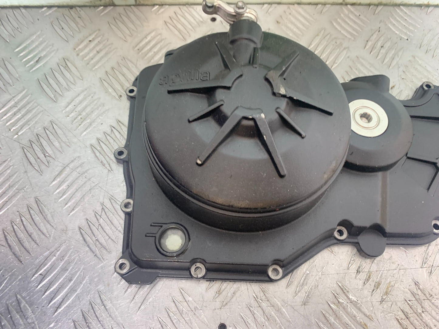 APRILIA TUONO 1000 V4R CLUTCH COVER  YEAR 2011-13  (CMB1316)