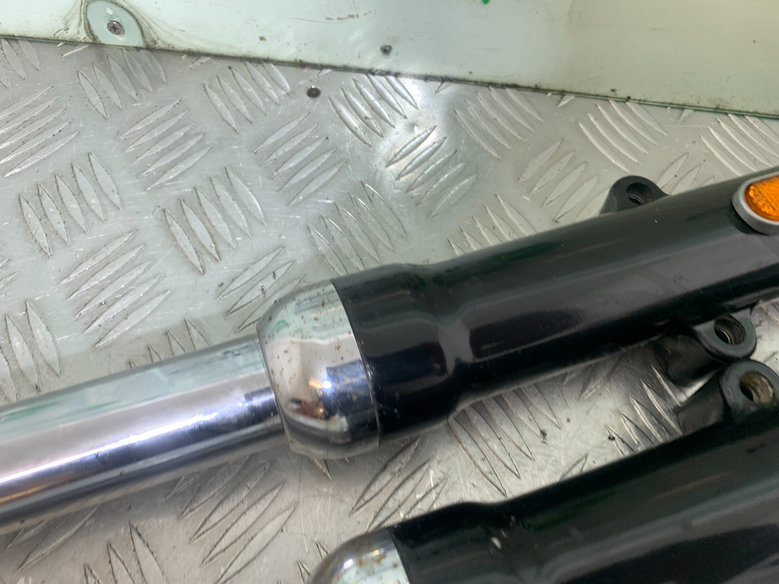 HARLEY DAVIDSON FXS BLACKLINE 1585 FORKS YEAR 2012 (CMB1147)