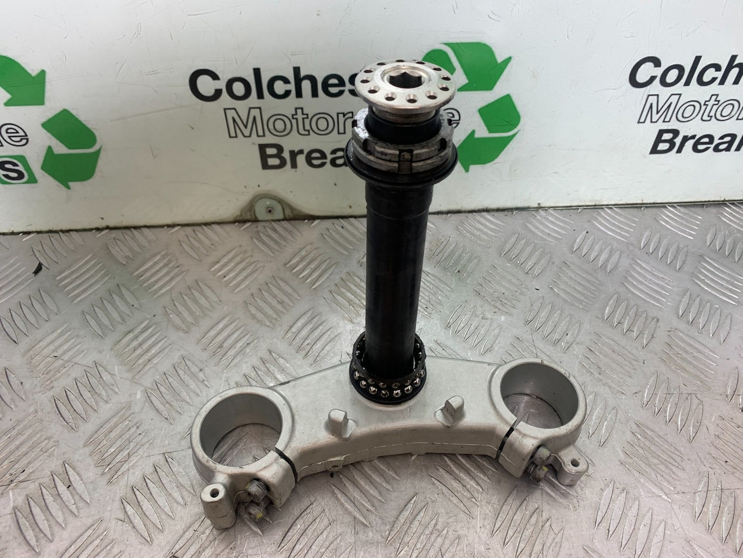 APRILIA TUONO 1000 V4 BOTTOM YOKE   YEAR 2013-2014  (CMB1239)