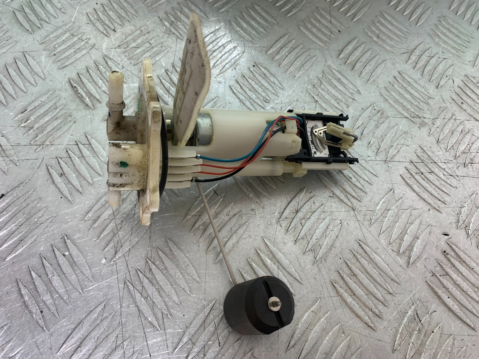 KTM DUKE 125 PETROL PUMP   YEAR 2017-2022 (CMB1222)