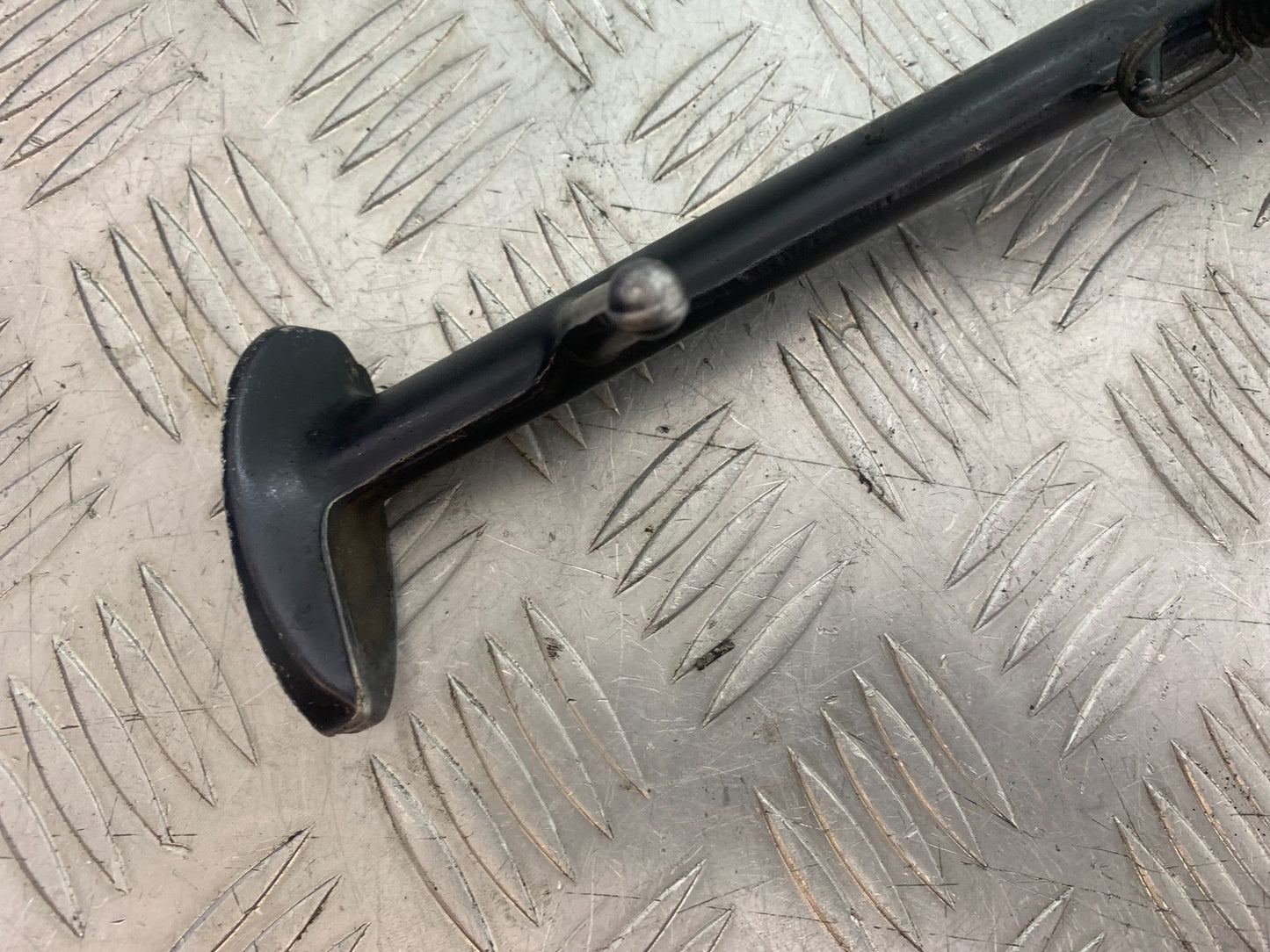 TRIUMPH 955i SPRINT ST SIDE STAND  1999-2004 (CMB1176)