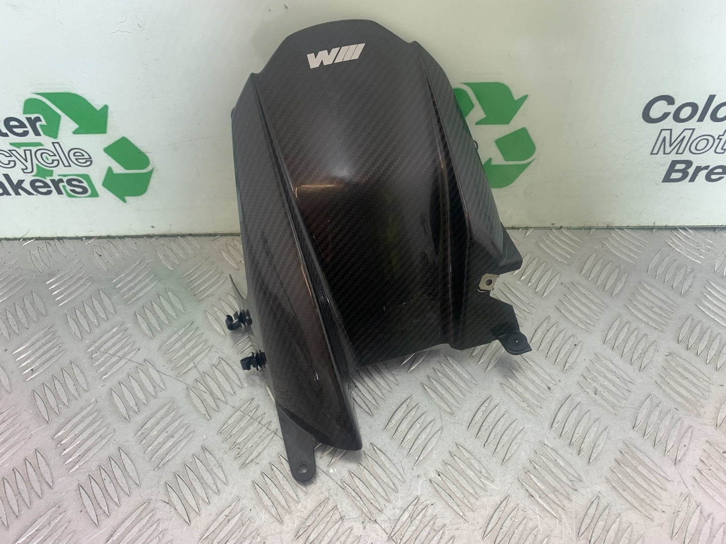 BMW M1000 R CARBON HUGGER  YEAR 2023-2024 (CMB1140)