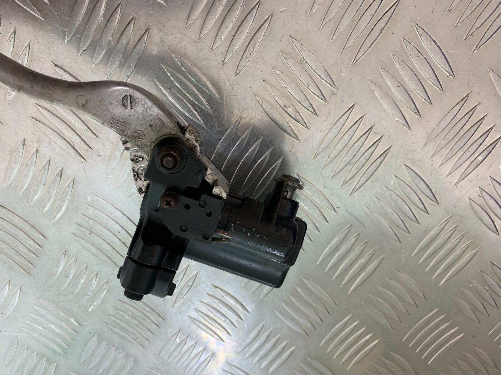 YAMAHA FJR1300 FJR 1300 BRAKE MASTER CYLINDER  YEAR 2001-05 (CMB1005)