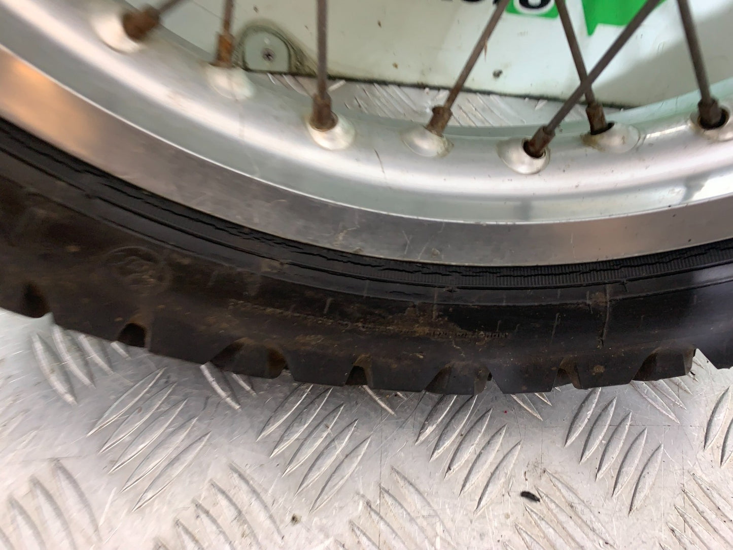 KAWASAKI KLR250 KLR 250 REAR WHEEL   YEAR 1984-2001 (CMB1225)
