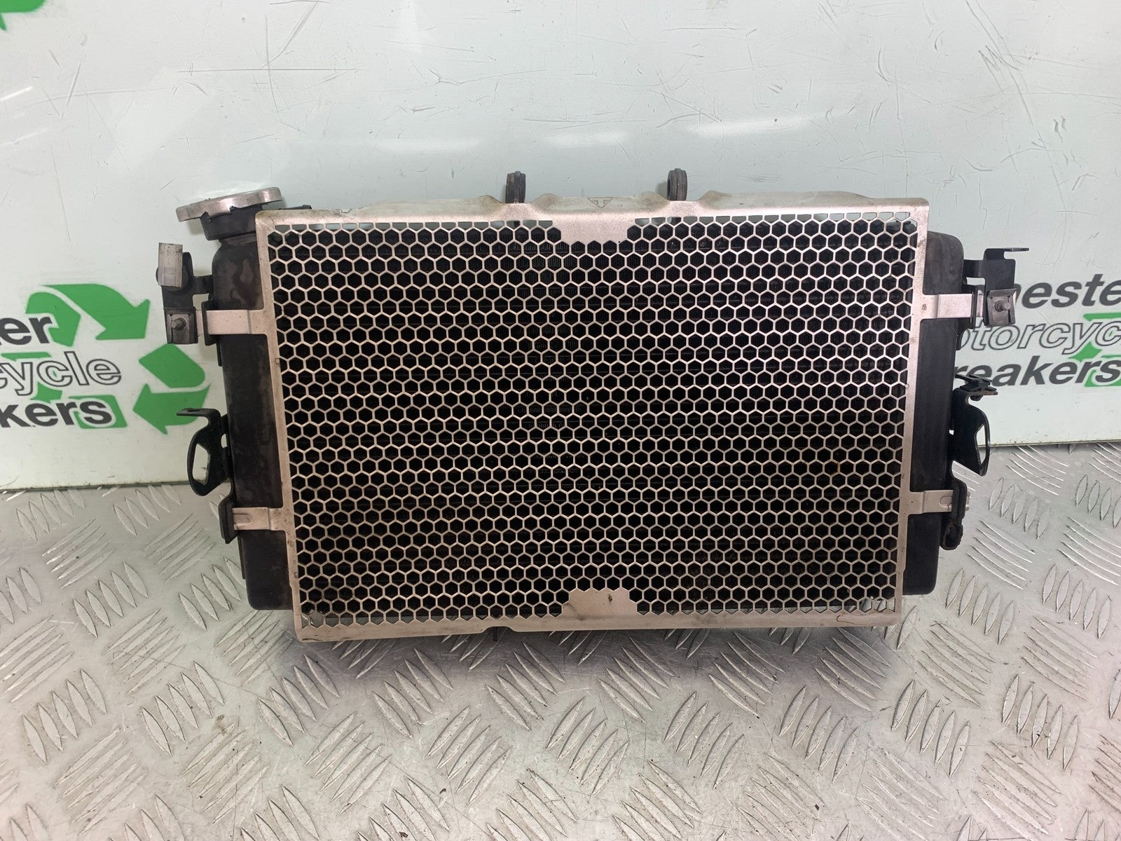 TRIUMPH TIGER 800 XRT RADIATOR  2018-2020 (CMB1193)