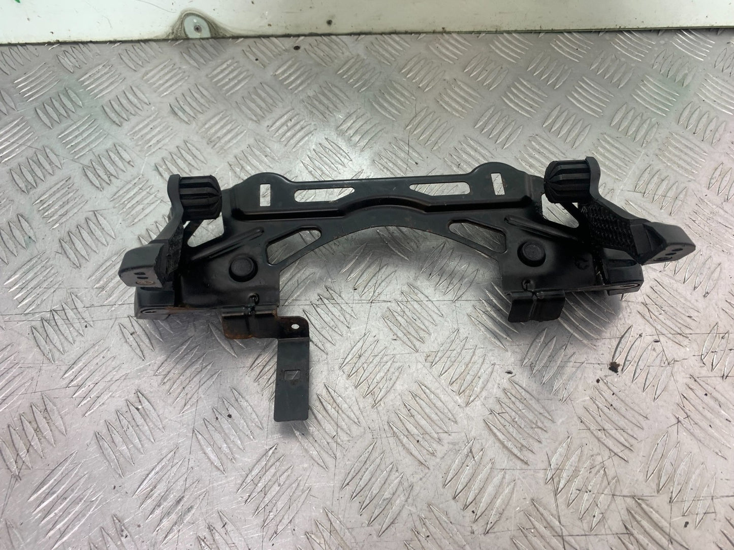 BMW K1300 S K 1300 S PETROL TANK BRACKET  YEAR 2009-16 (CMB1216)