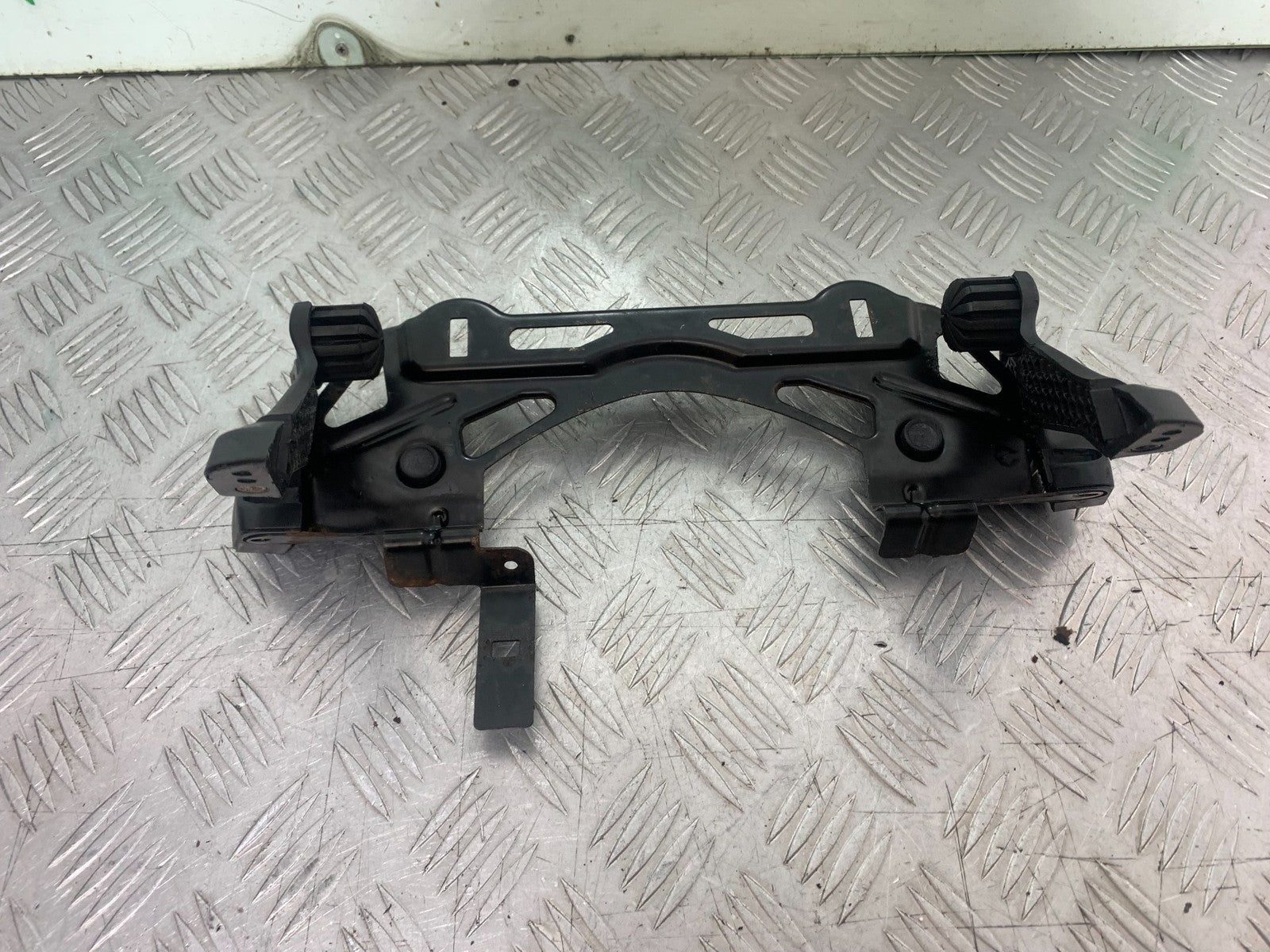BMW K1300 S K 1300 S PETROL TANK BRACKET  YEAR 2009-16 (CMB1216)