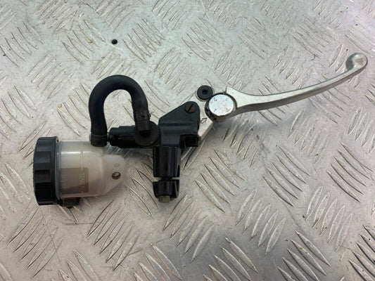 TRIUMPH 955i SPRINT ST FRONT MASTER CYLINDER  YEAR 1999-2004 (CMB1124)
