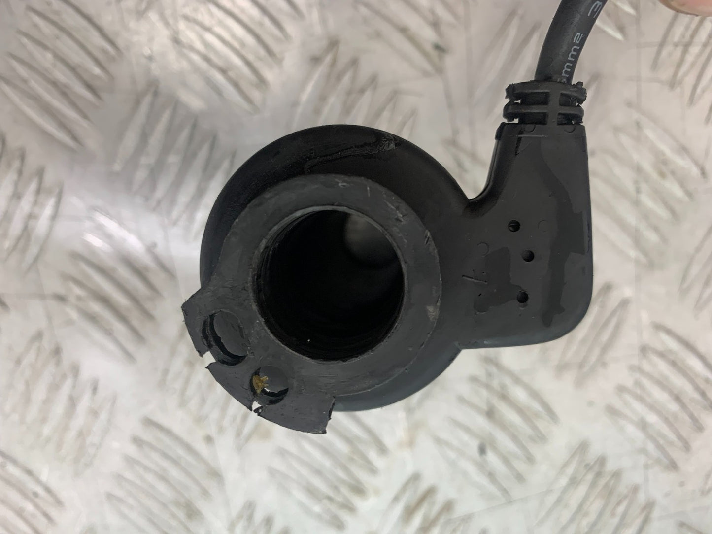 HONDA XL125 VARADERO THROTTLE TWIST GRIP  YEAR 2001-2006  (CMB1210)