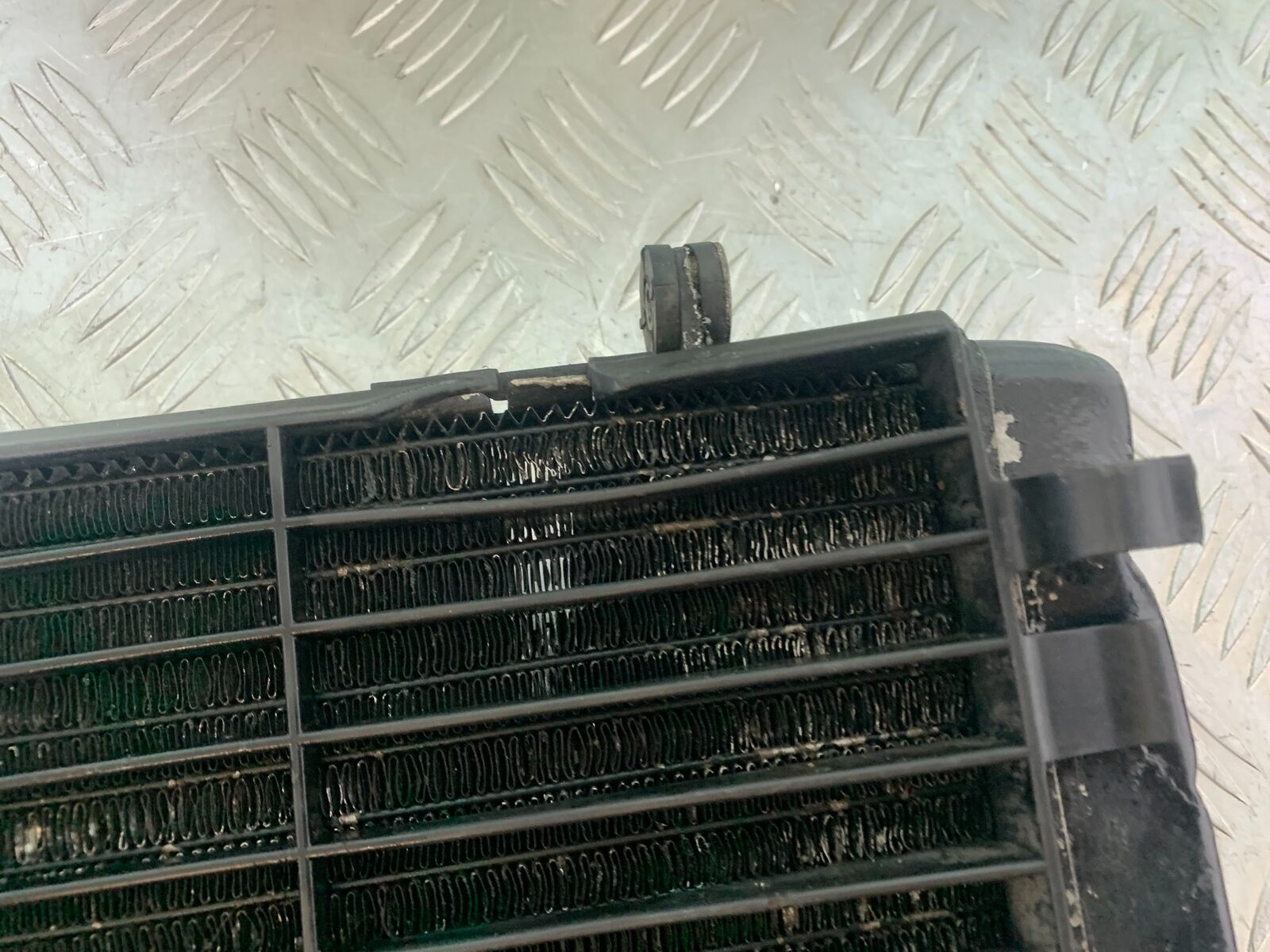 HONDA VFR750 VFR 750 FL-M-N-P RADIATOR   YEAR 1990-93 (CMB1093)