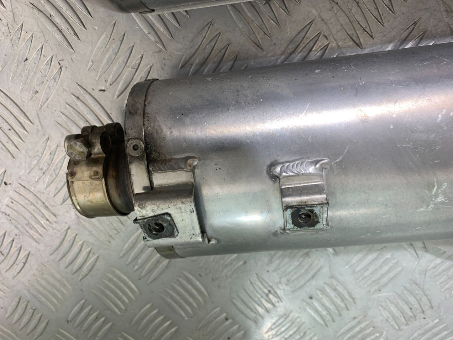 HUSQVARNA TE630 TE 630 SILENCERS  YEAR 2010-11 (CMB1120)