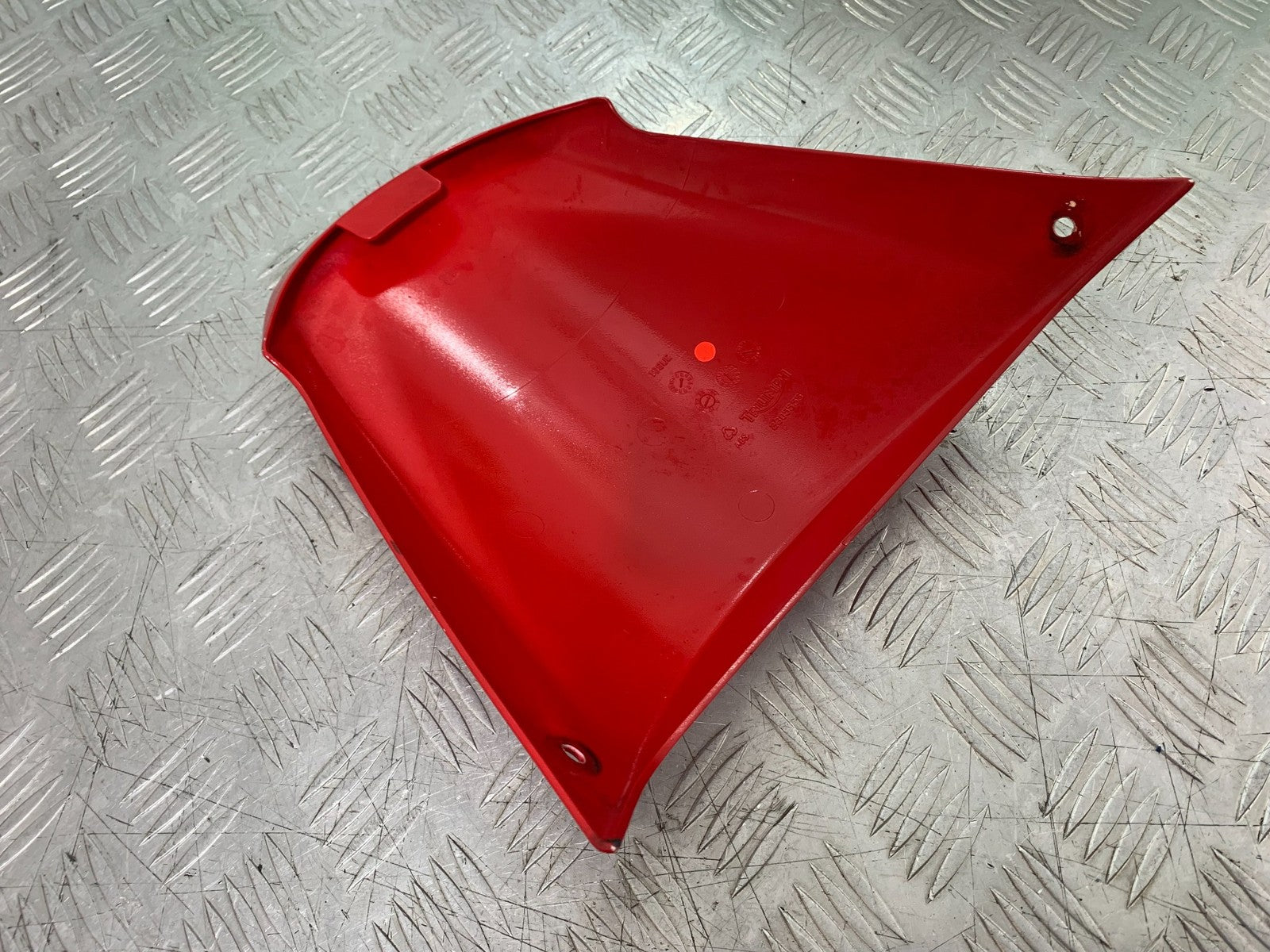 TRIUMPH 675 STREET TRIPLE R REAR SEAT COWL YEAR 2013 - 2016 (CMB1221)