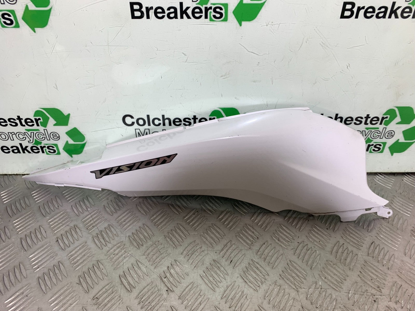 HONDA NSC110 VISION RIGHT SEAT PANEL YEAR 2017-2020 (CMB1249)